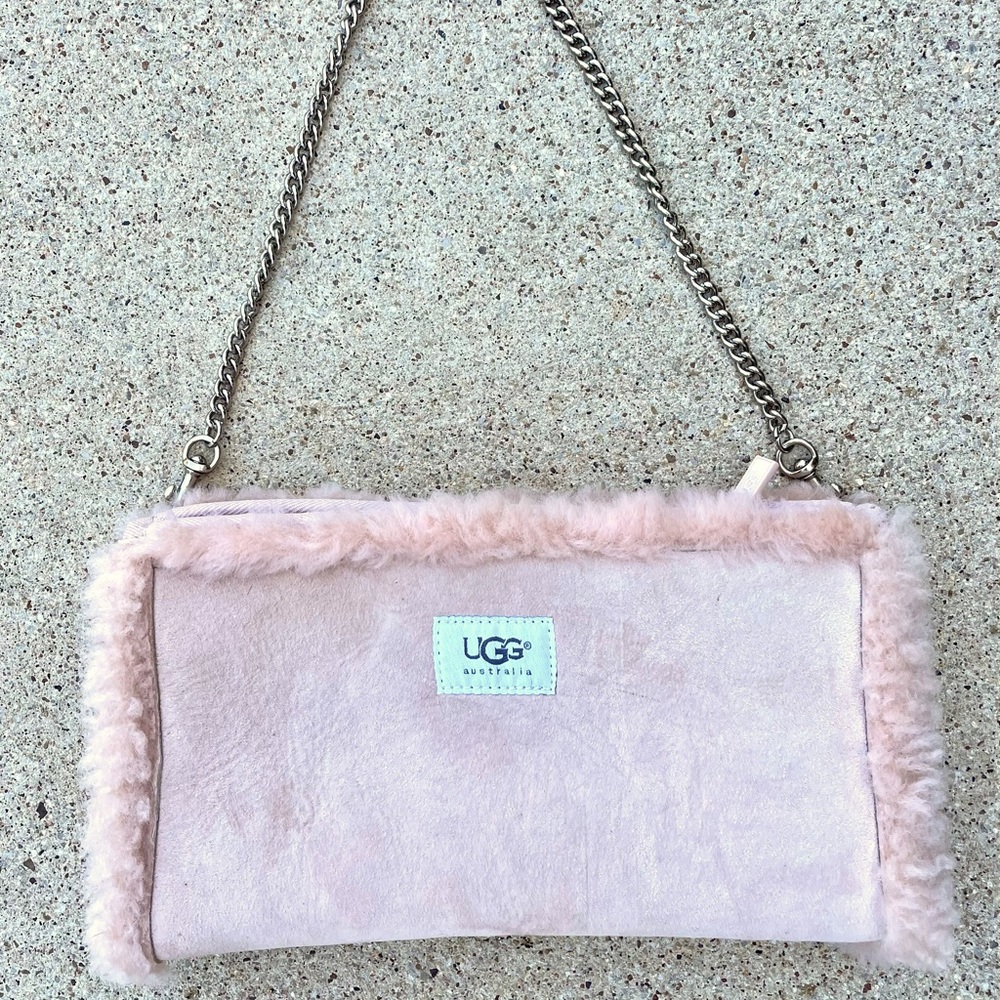 UGG hand muff shoulder bag light pink suede